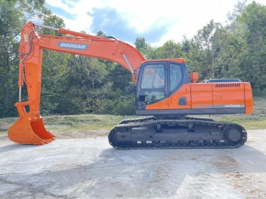 Corea Usato escavatore Doosan in vendita DX225LC di seconda mano Macchine Jindongyu