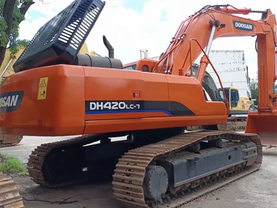 Corea Usato escavatore Doosan in vendita DX420LC di seconda mano Macchine Jindongyu