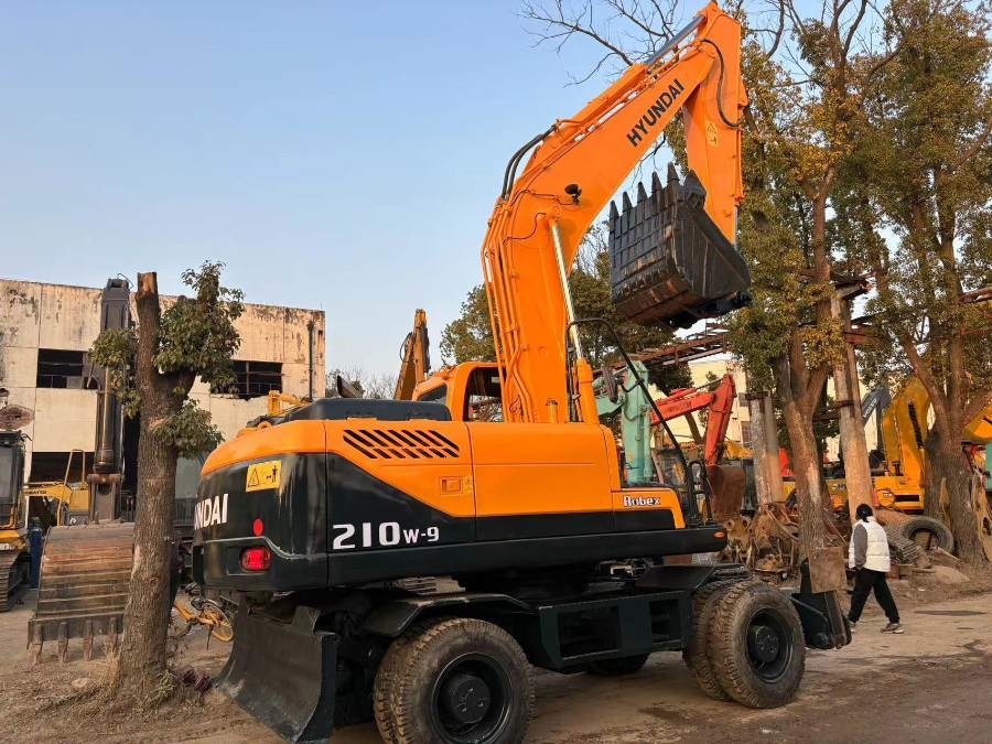Corea Usato Hyundai escavatore in vendita Usato R210w-9 Ruota 21950KW 21 Ton Jindongyu Macchine