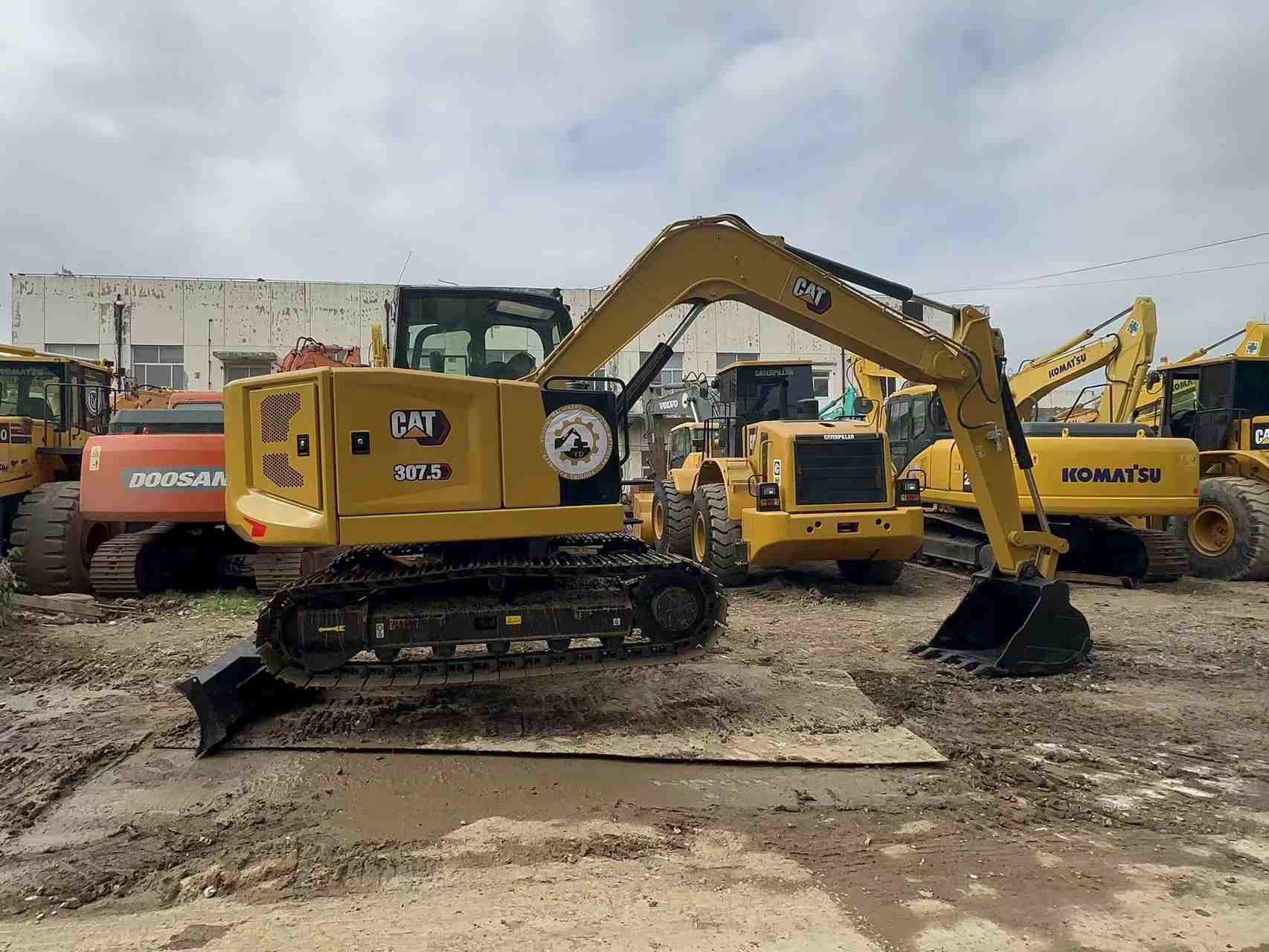 Giappone, USA Escavatore usato CAT in vendita di seconda mano 307.5 Jindongyu Machinery