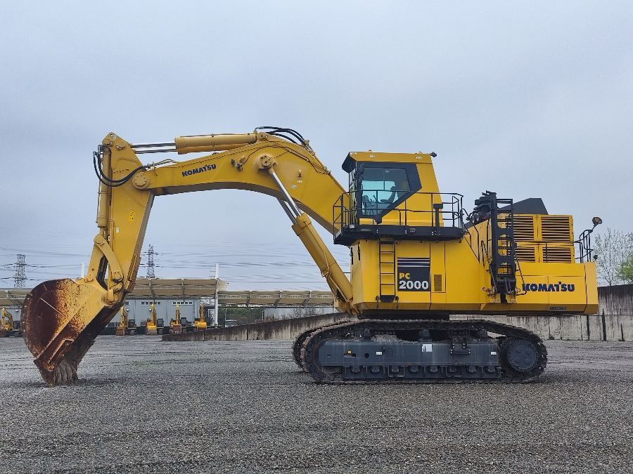 Giappone Escavatori Komatsu usati in vendita Macchine PC2000-8 di seconda mano Jindongyu